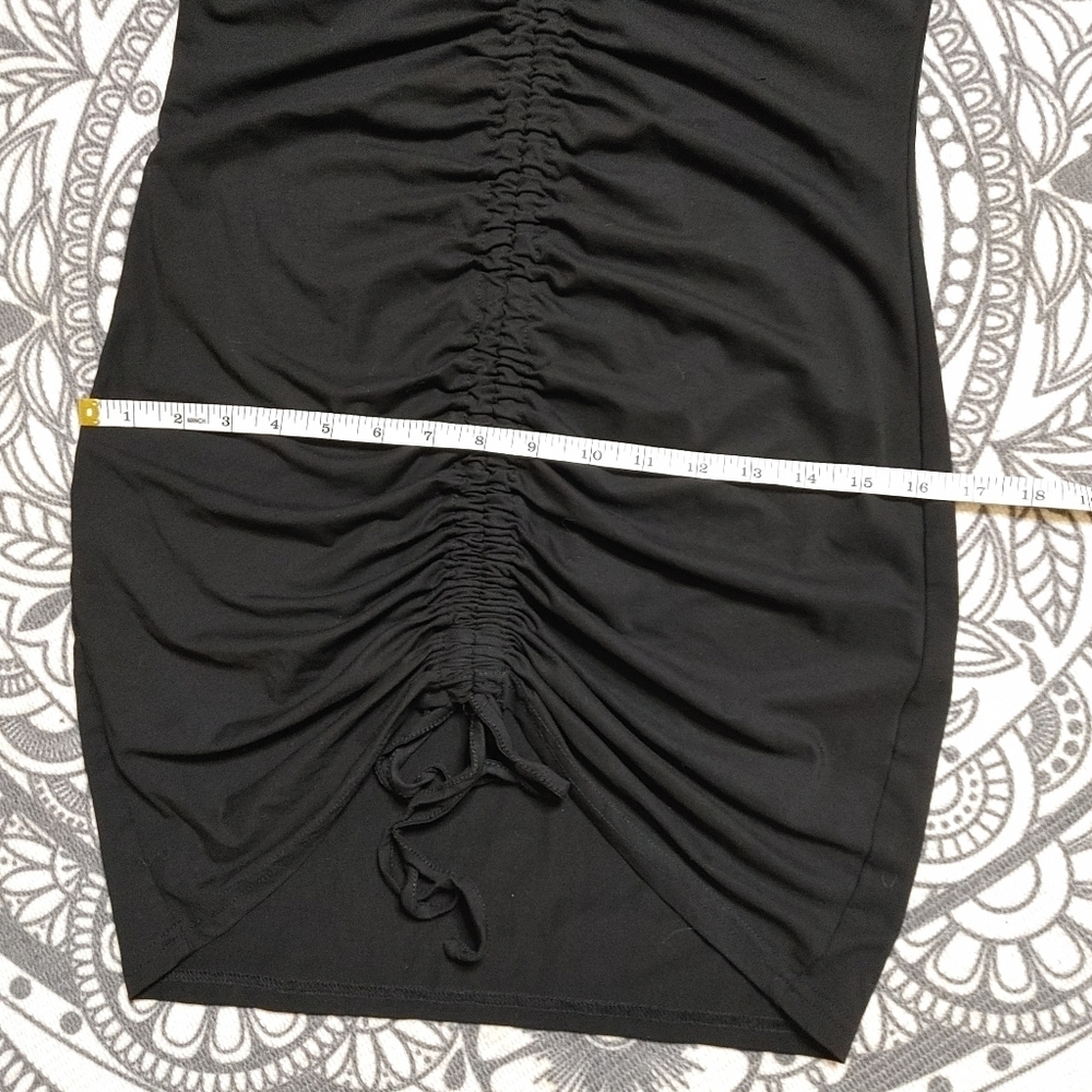 REVOLVE Superdown Ruched Dress Size M - Picture 12 of 14